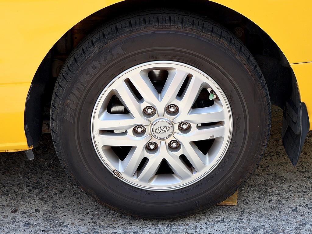 HYUNDAI Starex 2018 Amarillo - Importación desde Corea - HF Imports Iquique - Foto 20