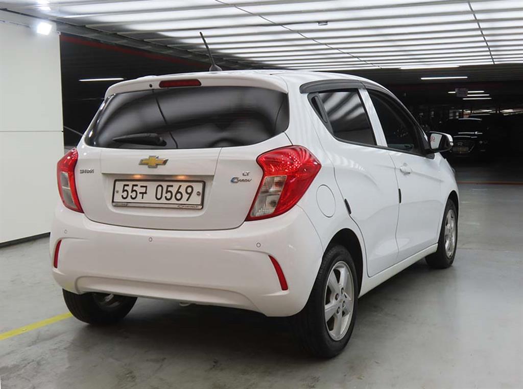 Chevrolet Spark - Vista 6