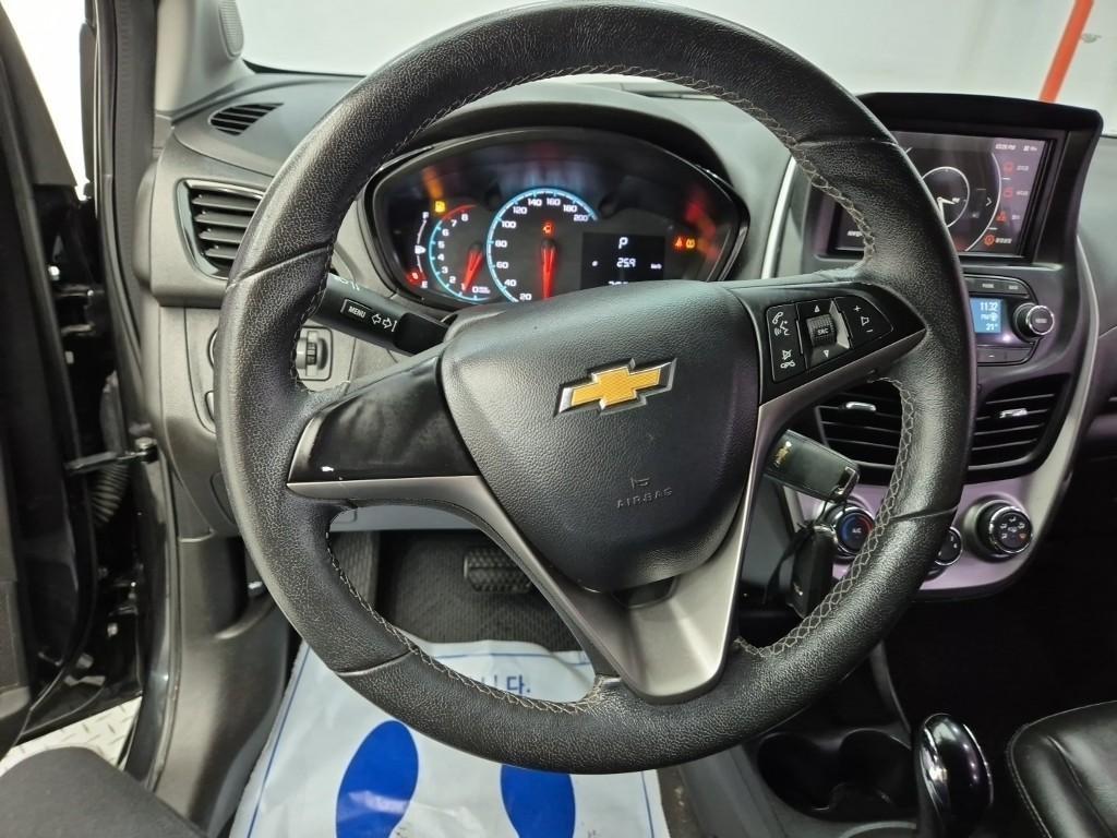 Chevrolet Spark - Vista 11
