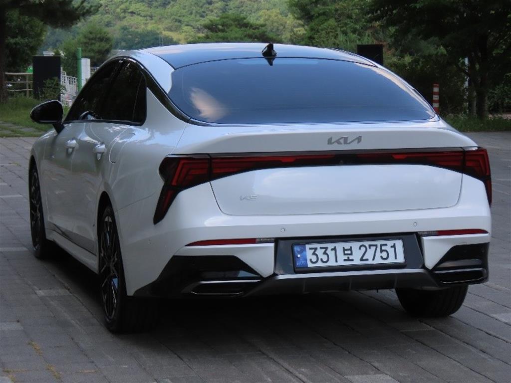 KIA K5 - Vista 6