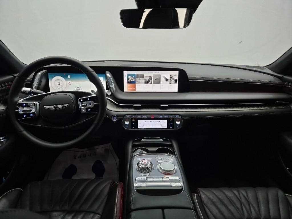 Genesis G90 - Vista 9
