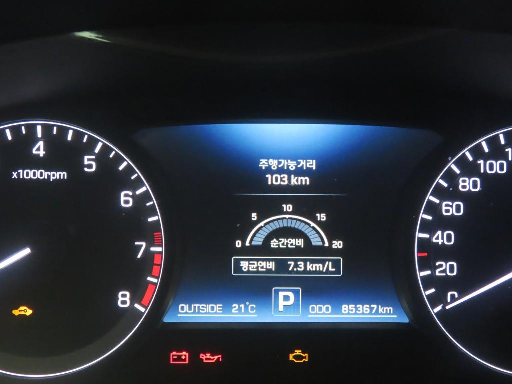 HYUNDAI Equus - Vista 10