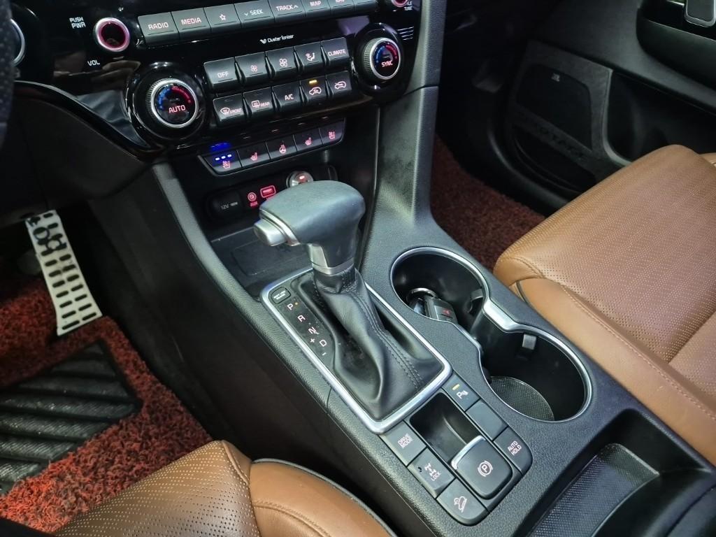 KIA Sportage - Vista 10