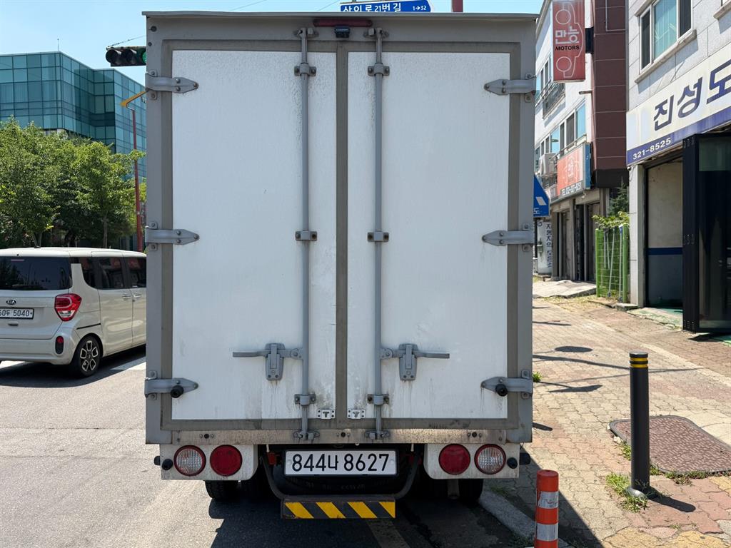 Small Truck Normal Box(High Deck) - Vista 6