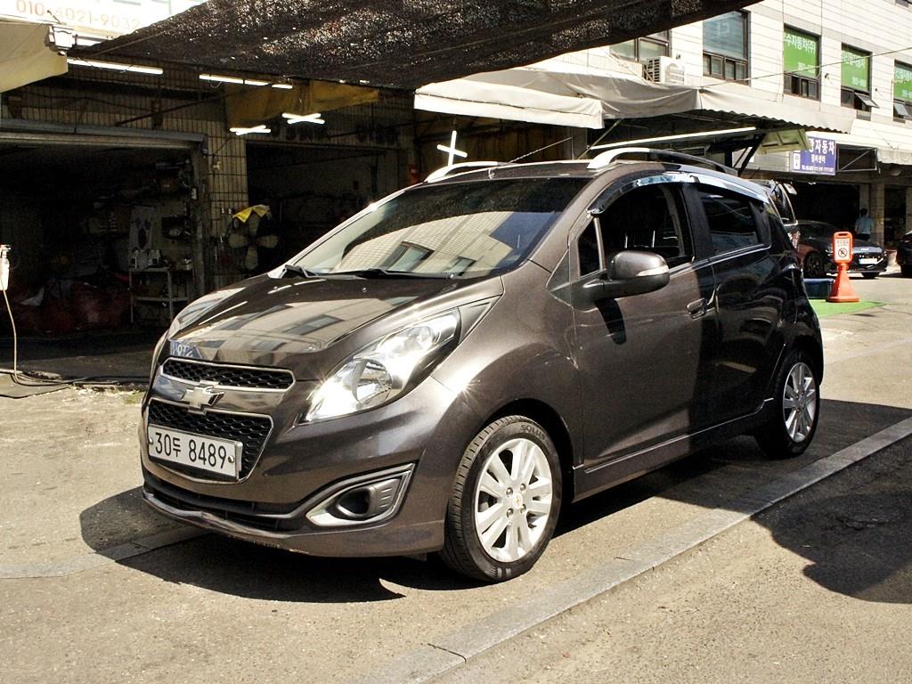 Chevrolet Spark - Vista 2