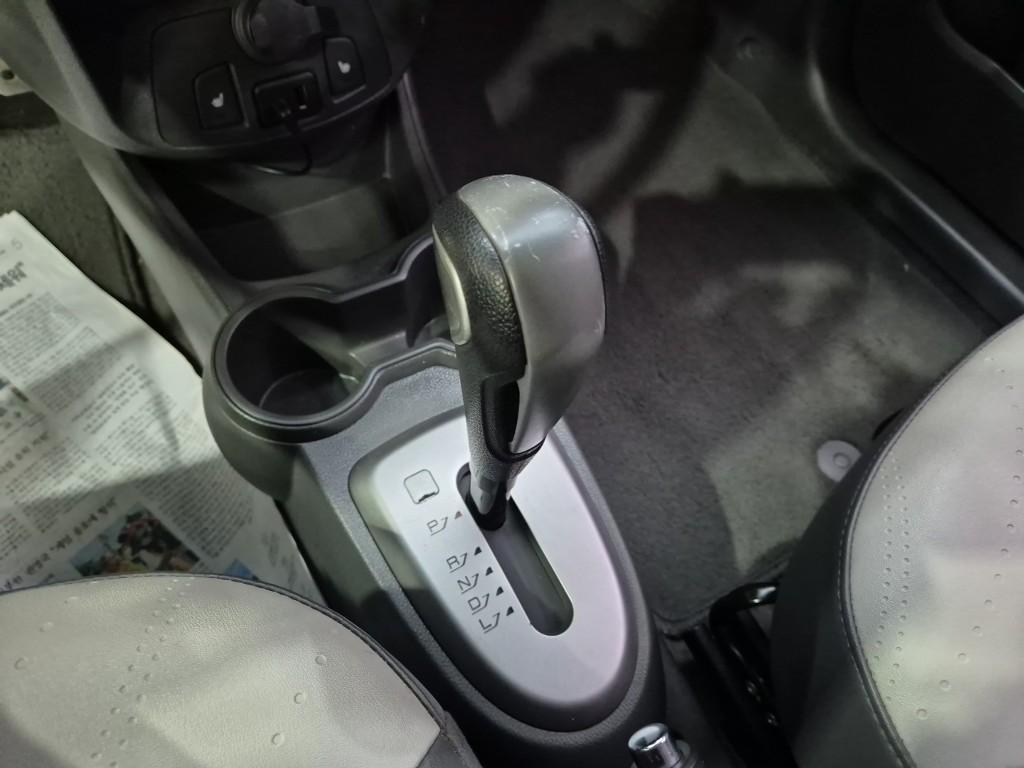 Chevrolet Spark 2015 Negro - Importación desde Corea - HF Imports Iquique - Foto 15