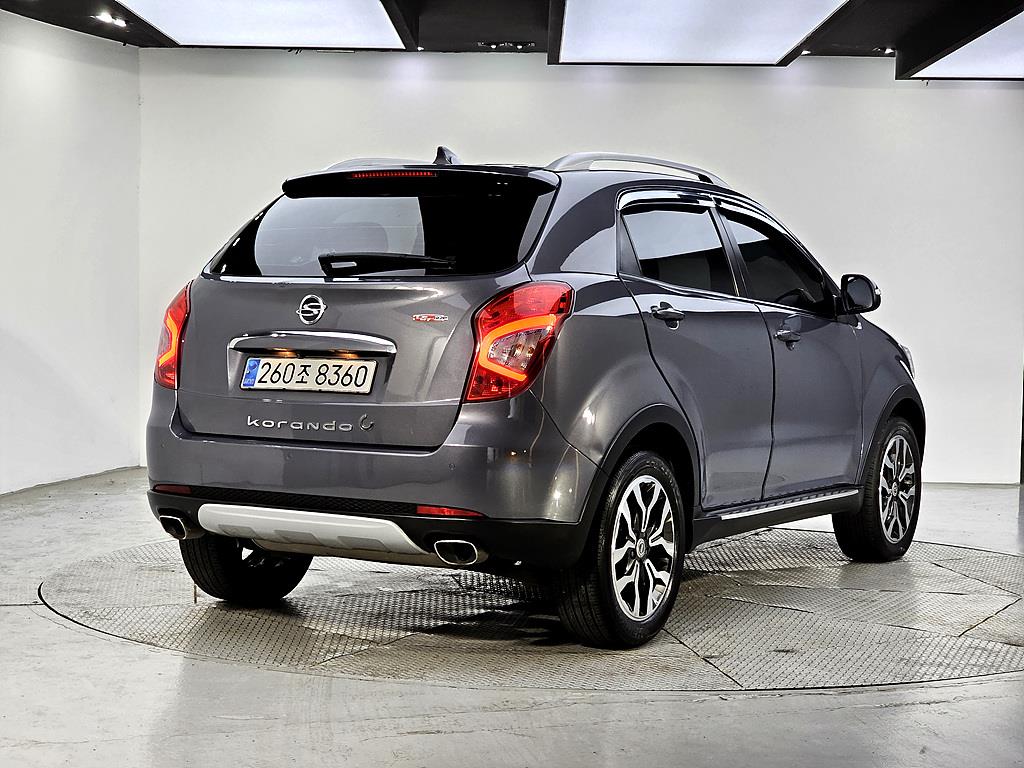 Ssangyong Korando - Vista 6