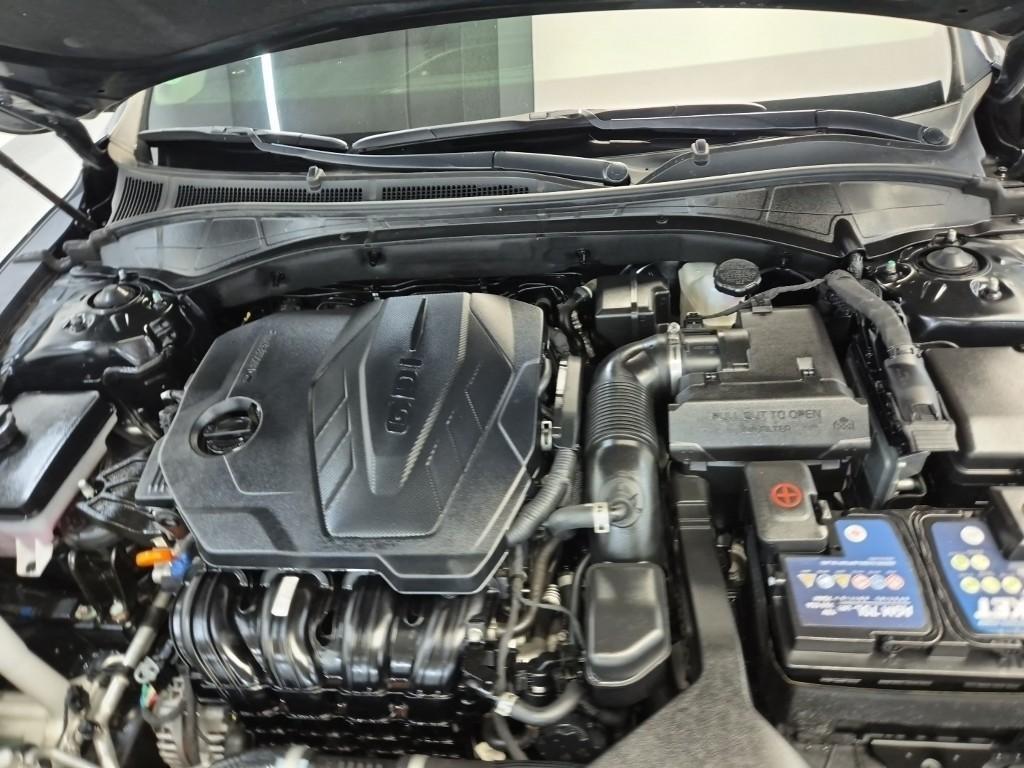 HYUNDAI Grandeur - Vista 7