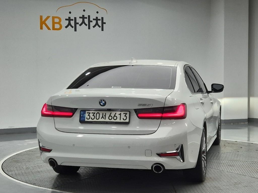 BMW 3 series - Vista 3