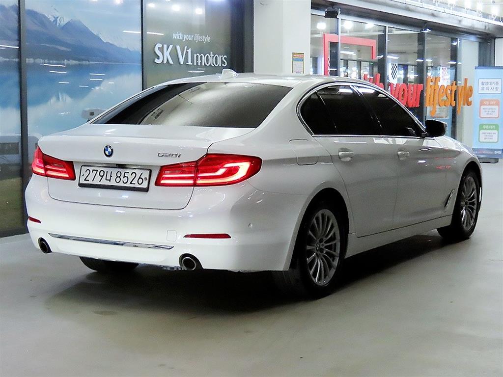 BMW 5 Series - Vista 6