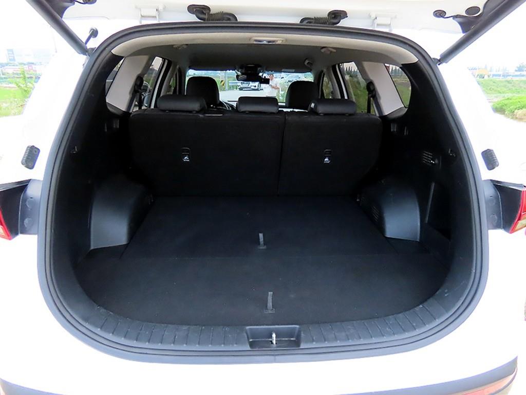 HYUNDAI Santa Fe 2022 Blanco - Importación desde Corea - HF Imports Iquique - Foto 16