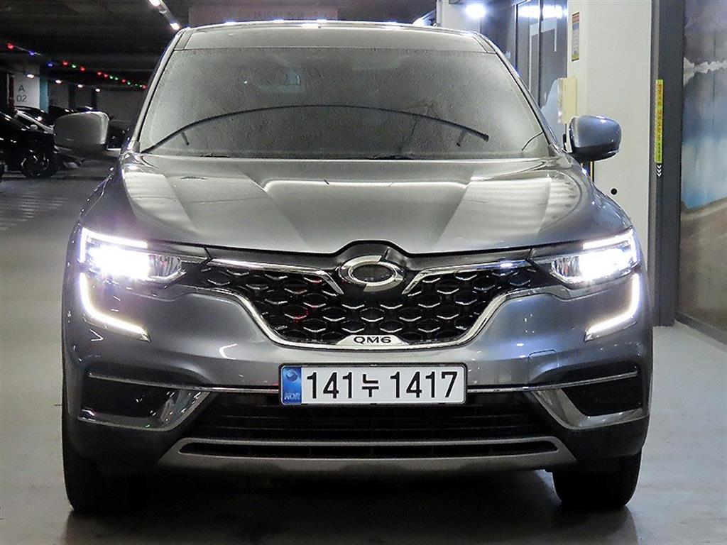 SAMSUNG QM6 - Vista 2