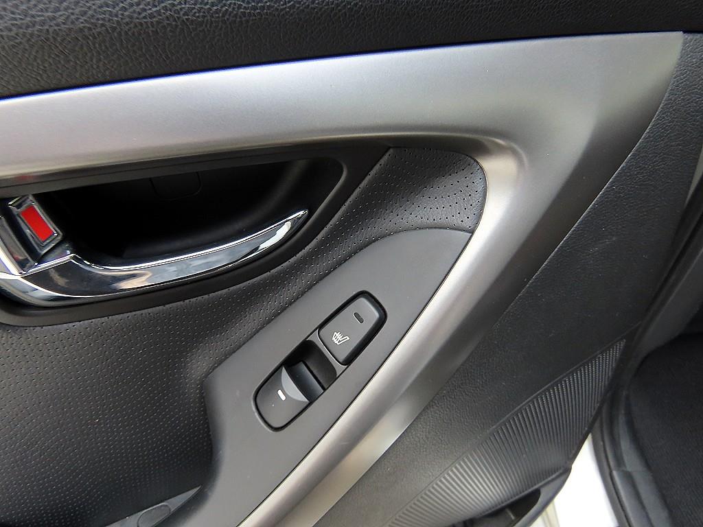 HYUNDAI Avante 2010 Gris - Importación desde Corea - HF Imports Iquique - Foto 19