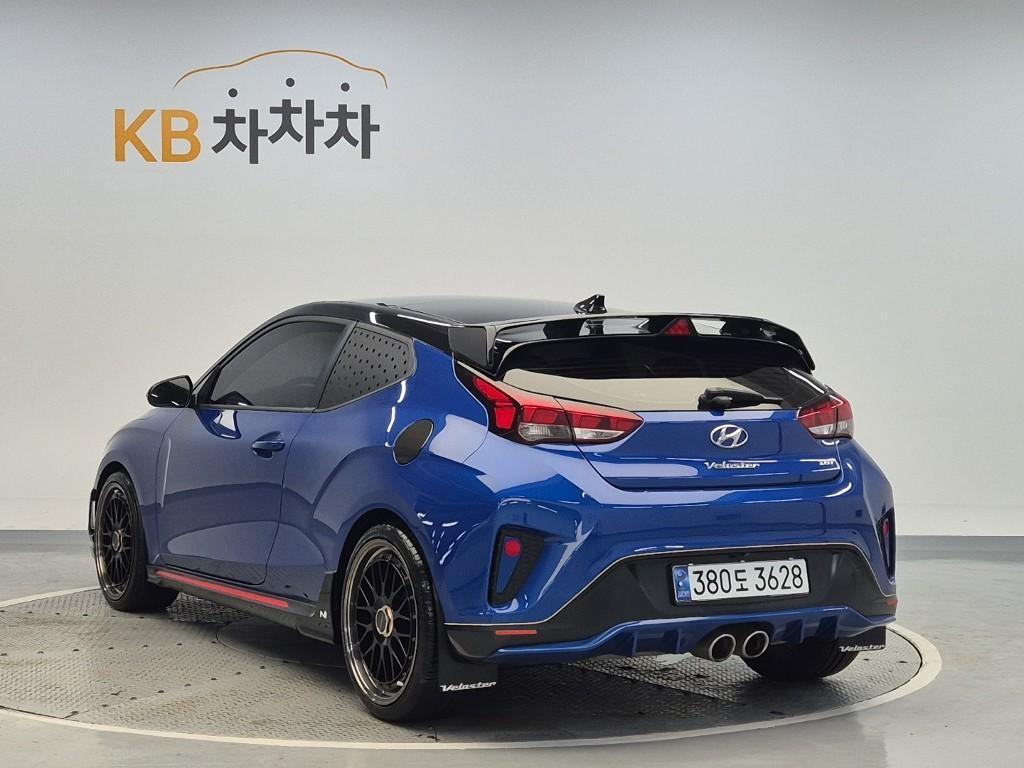 HYUNDAI Veloster - Vista 2