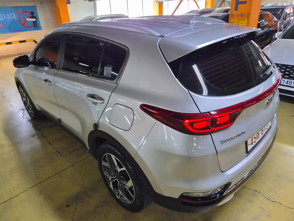 KIA Sportage - Vista 8