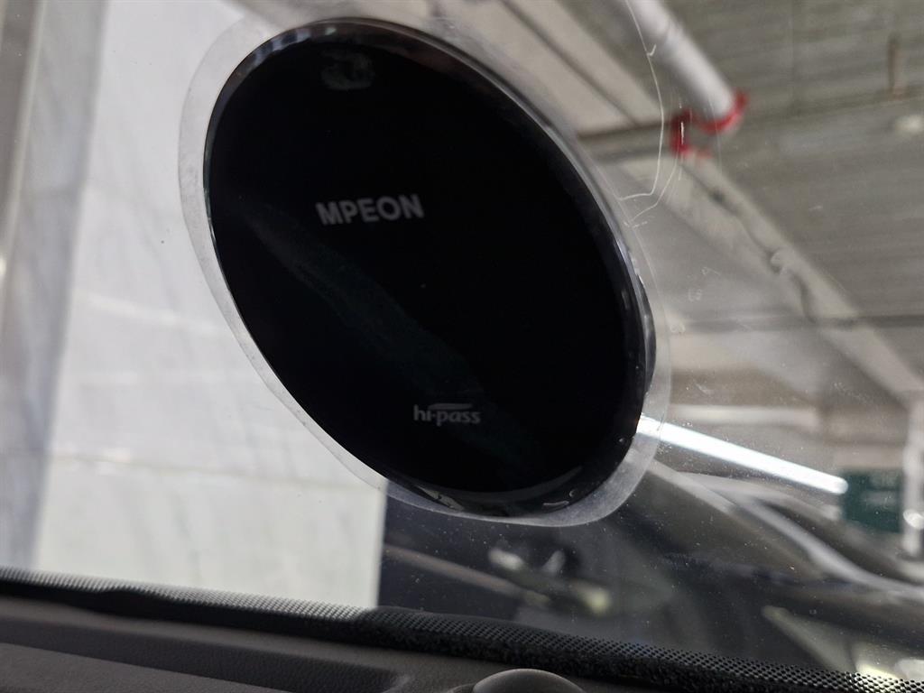 HYUNDAI Casper - Vista 12