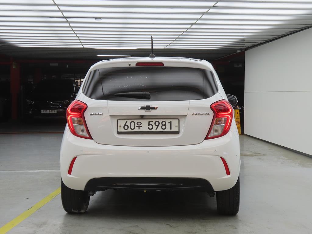 Chevrolet Spark - Vista 3