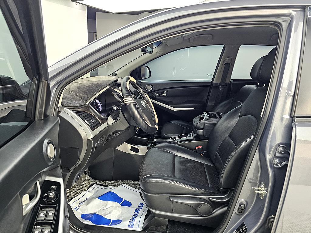 Ssangyong Korando - Vista 10