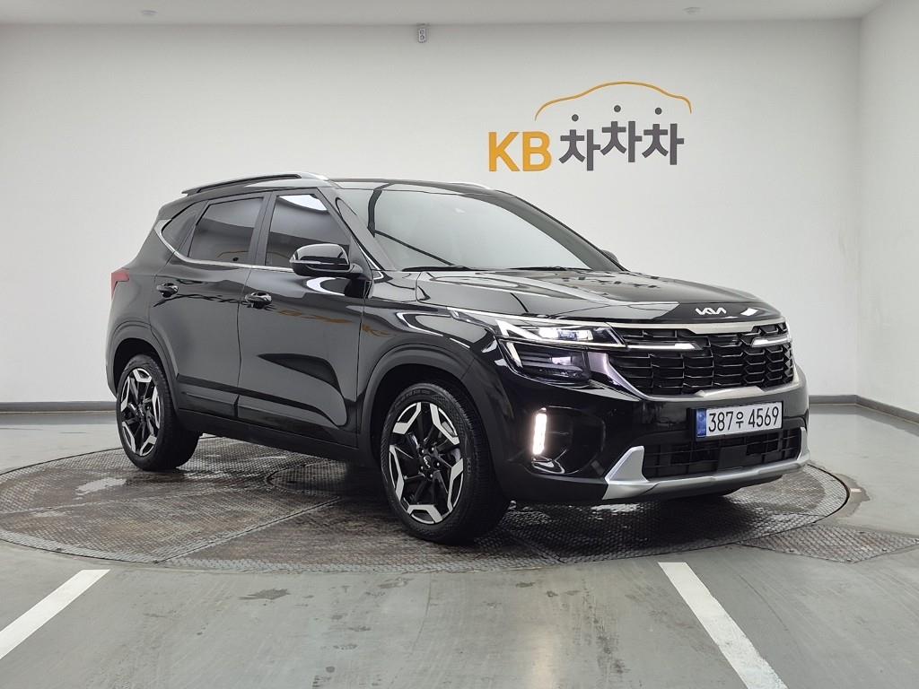 KIA Seltos - Vista 2