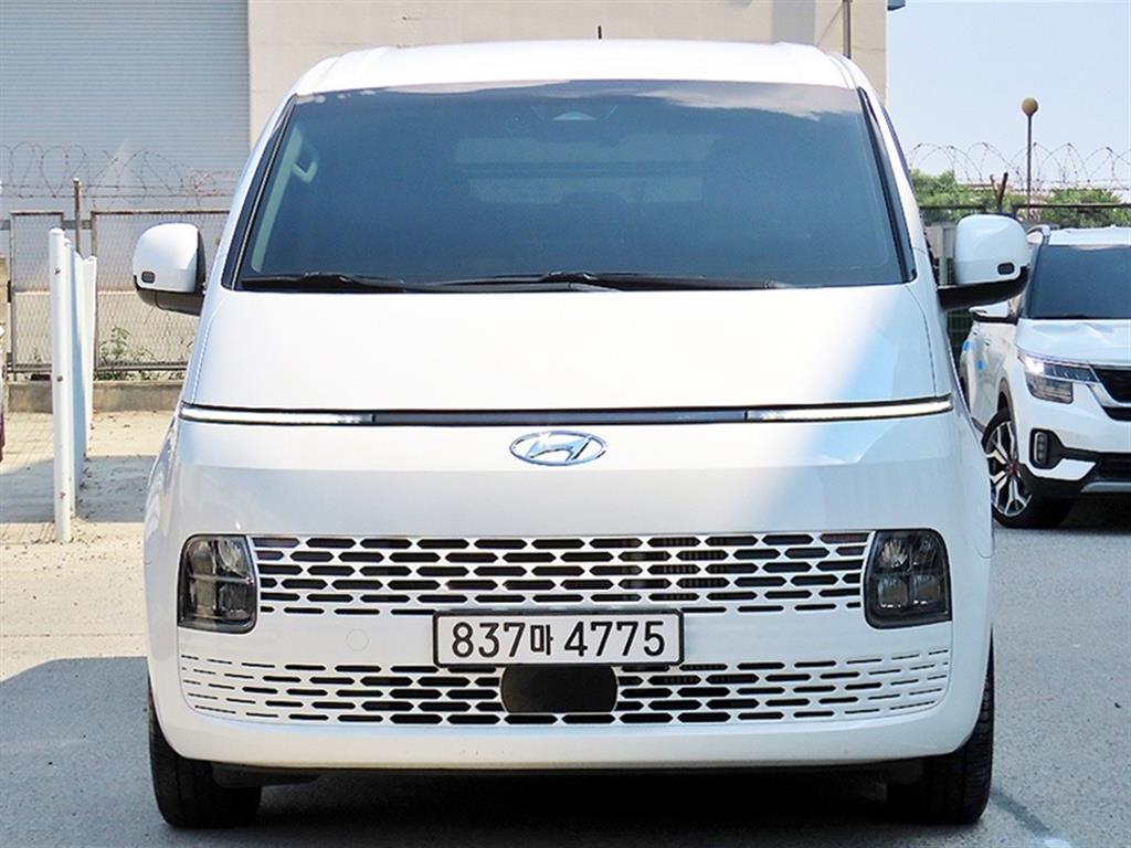 HYUNDAI Staria 2021 Blanco - Importación desde Corea - HF Imports Iquique - Foto 1