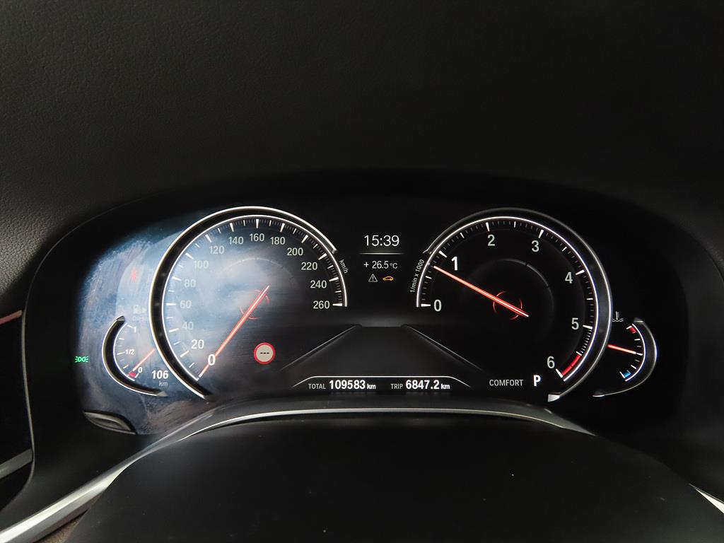 BMW 7 Series - Vista 11