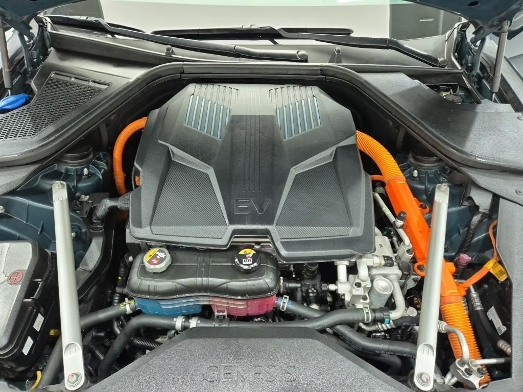 Genesis G80 - Vista 7