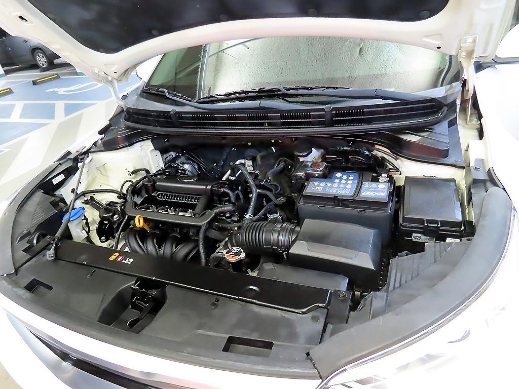 KIA Stonic 2019 Blanco - Importación desde Corea - HF Imports Iquique - Foto 20