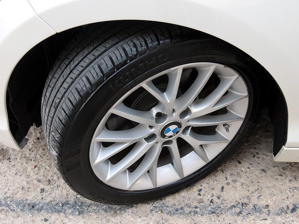 BMW 1 series 2015 Blanco - Importación desde Corea - HF Imports Iquique - Foto 20