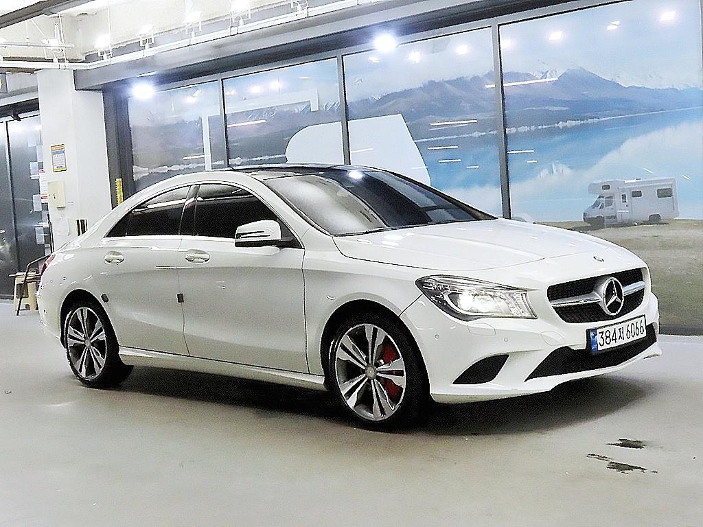 Mercedes Benz CLA Class 2015 Blanco - Importación desde Corea - HF Imports Iquique - Foto 1