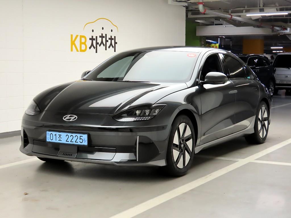 HYUNDAI Ioniq 6 - Vista 2