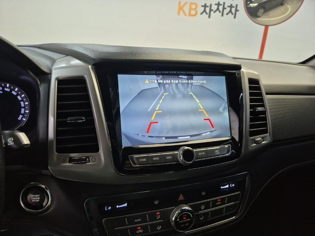Ssangyong Rexton 2018 Negro - Importación desde Corea - HF Imports Iquique - Foto 16