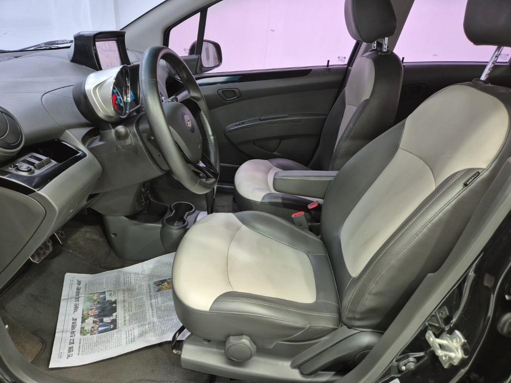 Chevrolet Spark 2015 Negro - Importación desde Corea - HF Imports Iquique - Foto 18