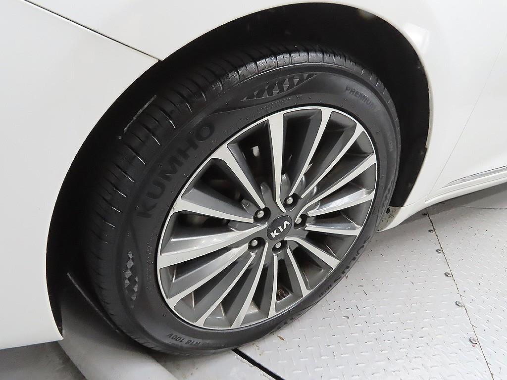 KIA K7 - Vista 7