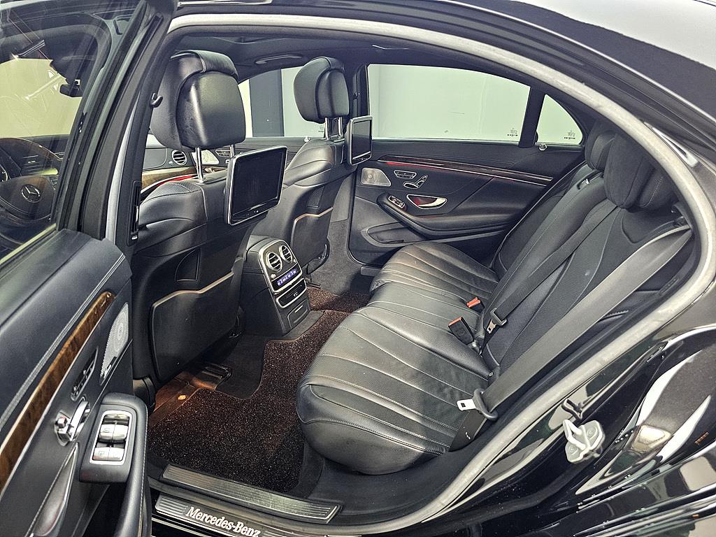 Mercedes Benz S Class - Vista 11