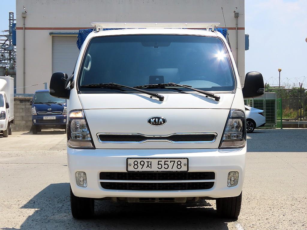 Small Truck Cargo (small) 2021 Blanco - Importación desde Corea - HF Imports Iquique - Foto 1