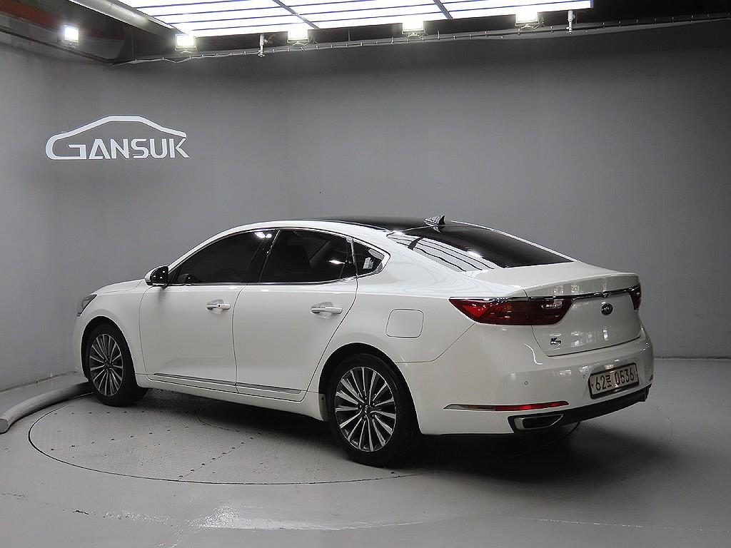 KIA K7 - Vista 3