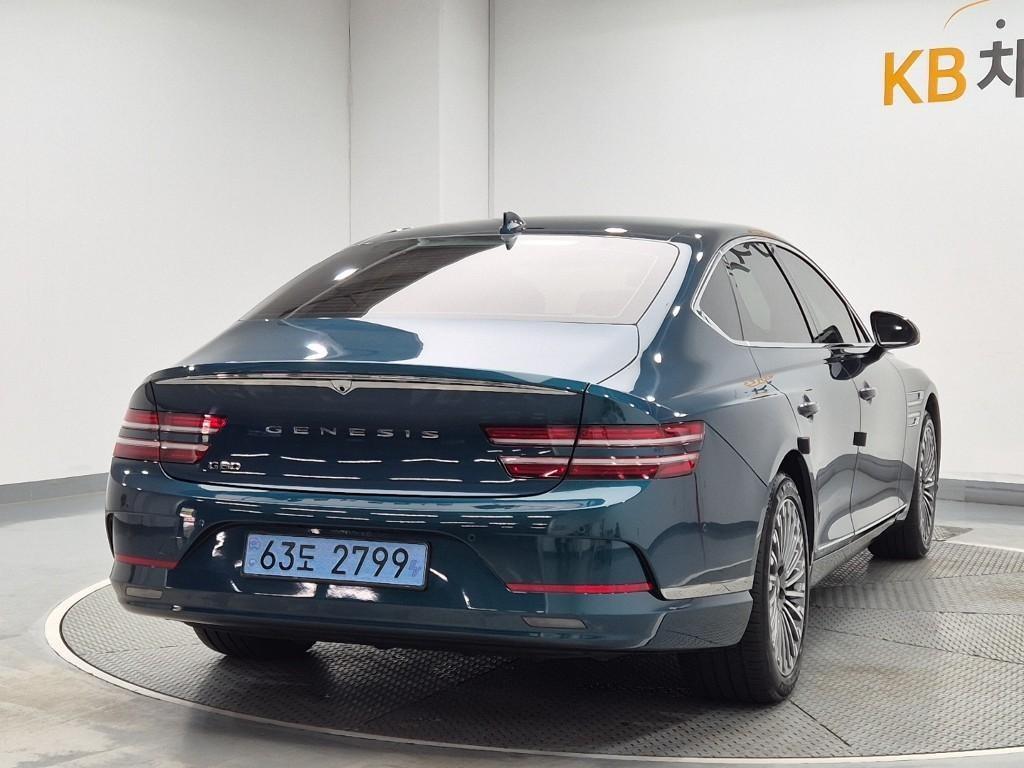Genesis G80 - Vista 3