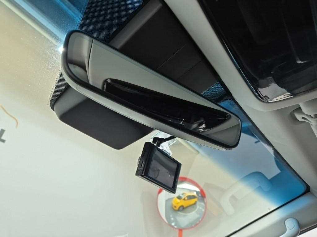 HYUNDAI Staria 2022 Amarillo - Importación desde Corea - HF Imports Iquique - Foto 17