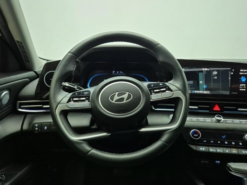 HYUNDAI Avante 2023 Blanco - Importación desde Corea - HF Imports Iquique - Foto 19