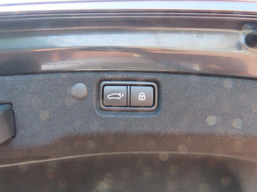 KIA K7 - Vista 8