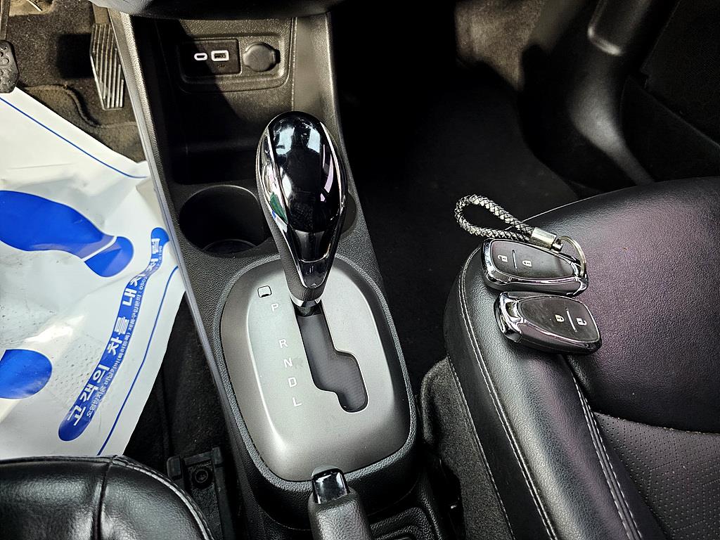 Chevrolet Spark 2019 Blanco - Importación desde Corea - HF Imports Iquique - Foto 16