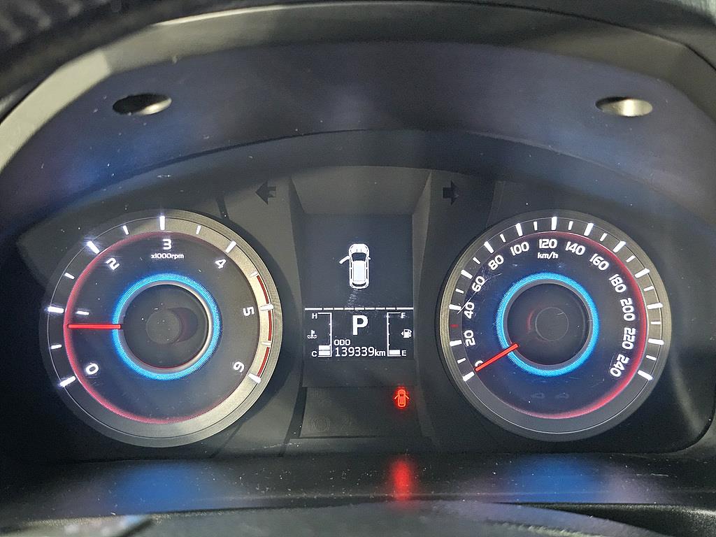 Ssangyong Korando - Vista 9