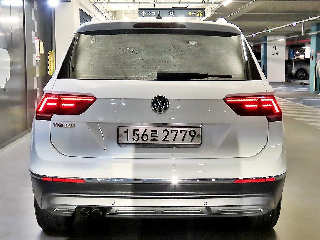 Volkswagen Tiguan - Vista 7