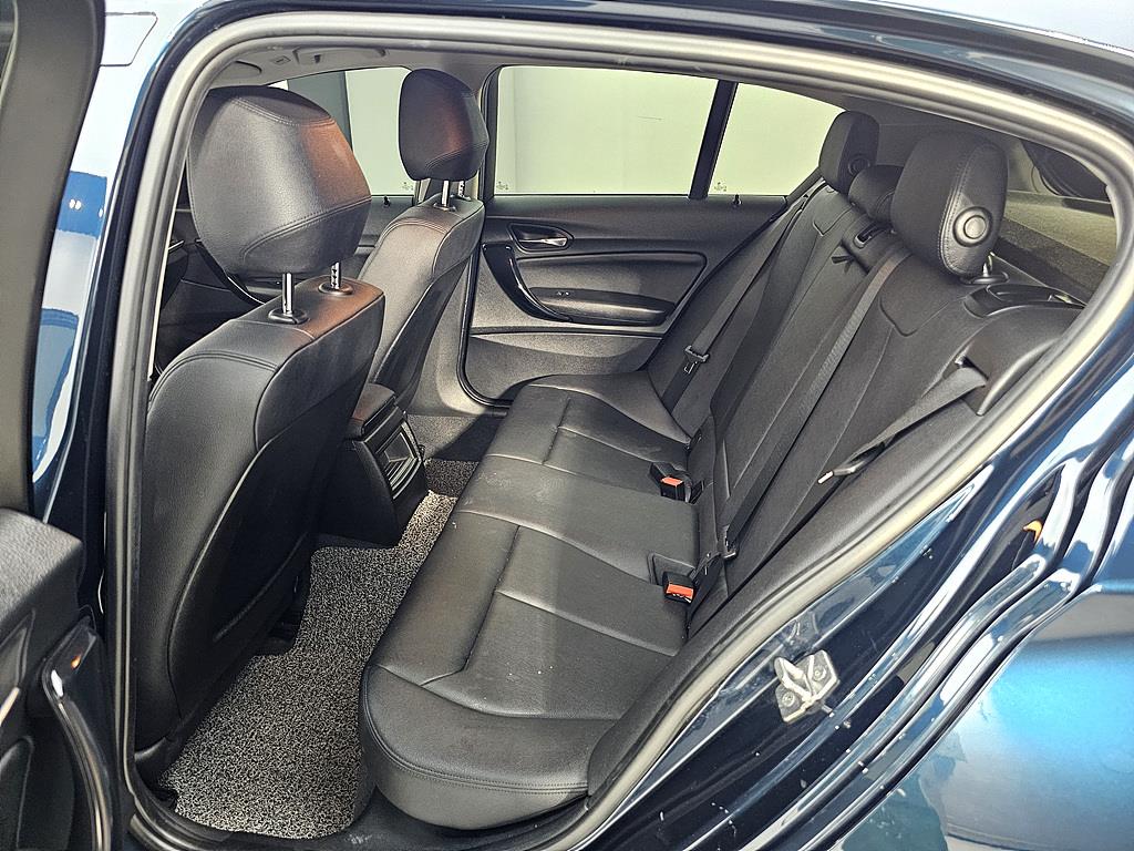 BMW 1 series - Vista 11