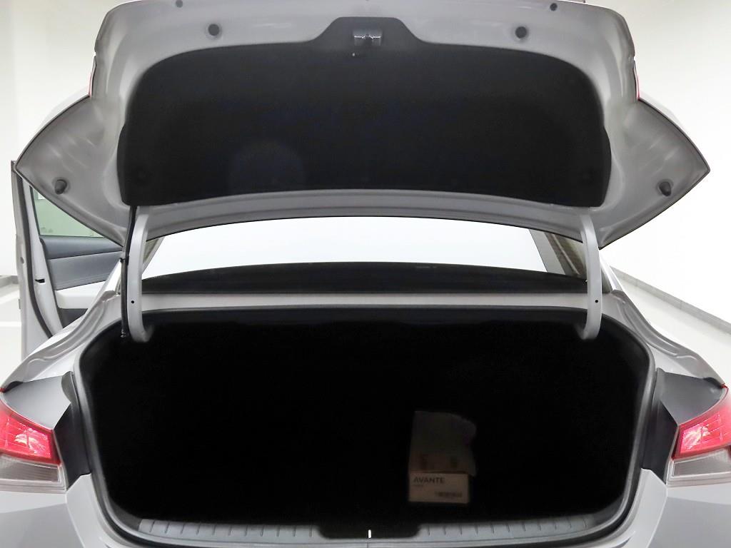 HYUNDAI Avante 2022 - Importación desde Corea - HF Imports Iquique - Foto 18