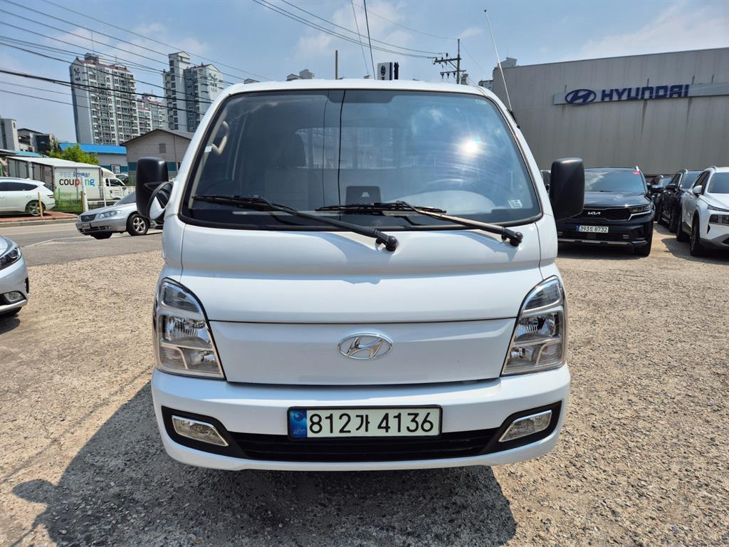 Small Truck Cargo (small) 2022 Blanco - Importación desde Corea - HF Imports Iquique - Foto 1