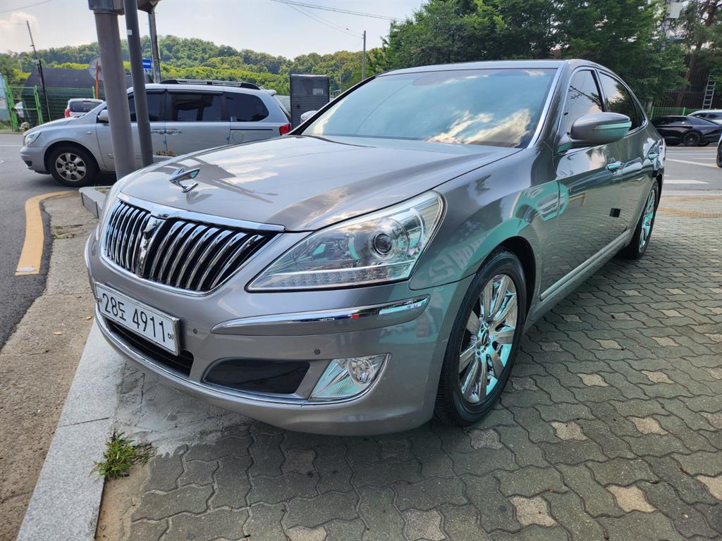 HYUNDAI Equus 2011 Gris - Importación desde Corea - HF Imports Iquique - Foto 1