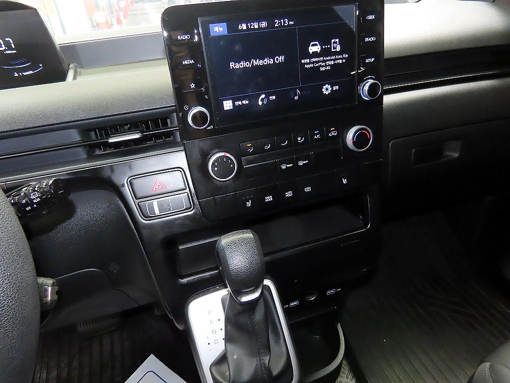 HYUNDAI Staria 2022 Blanco - Importación desde Corea - HF Imports Iquique - Foto 13