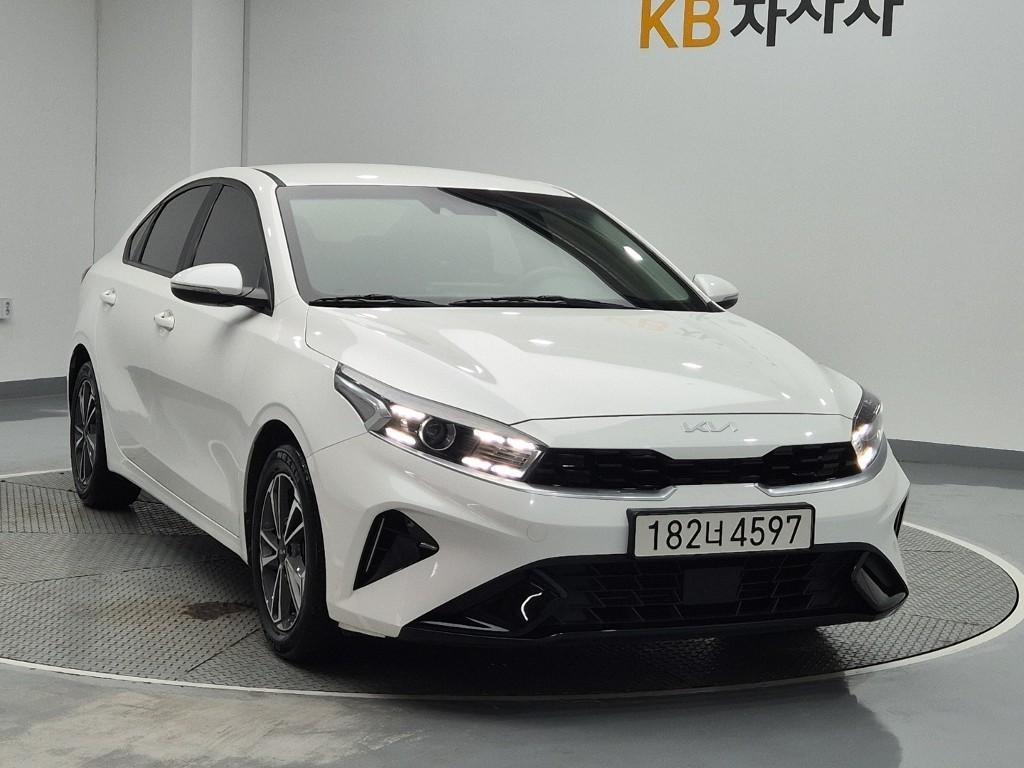 KIA K3 - Vista 2