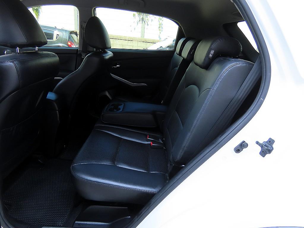 Ssangyong Korando - Vista 8